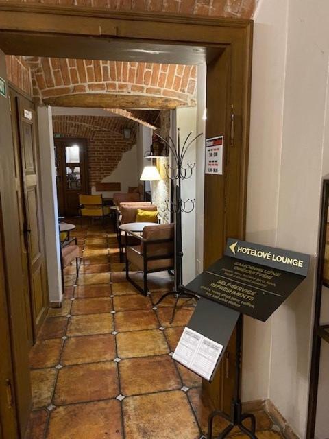 Hotel Via Ironia Vysoké Mýto エクステリア 写真