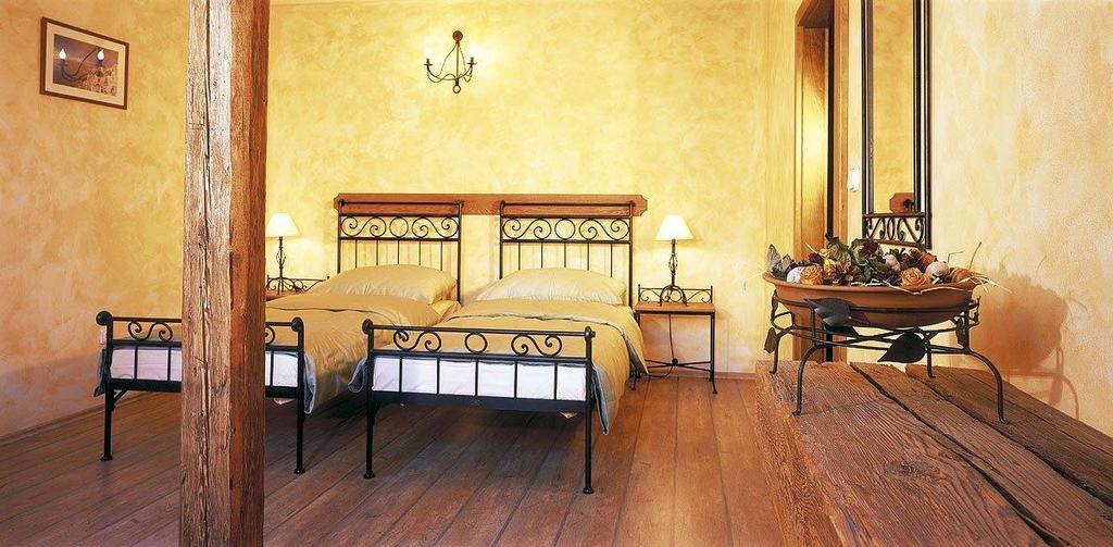Hotel Via Ironia Vysoké Mýto エクステリア 写真